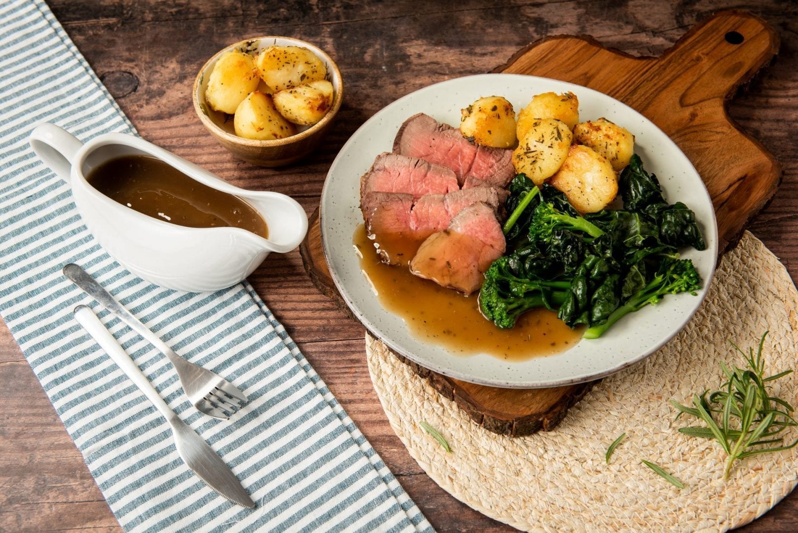 Roast Beef with Crispy Rosemary Roast Potatoes & Green Veg